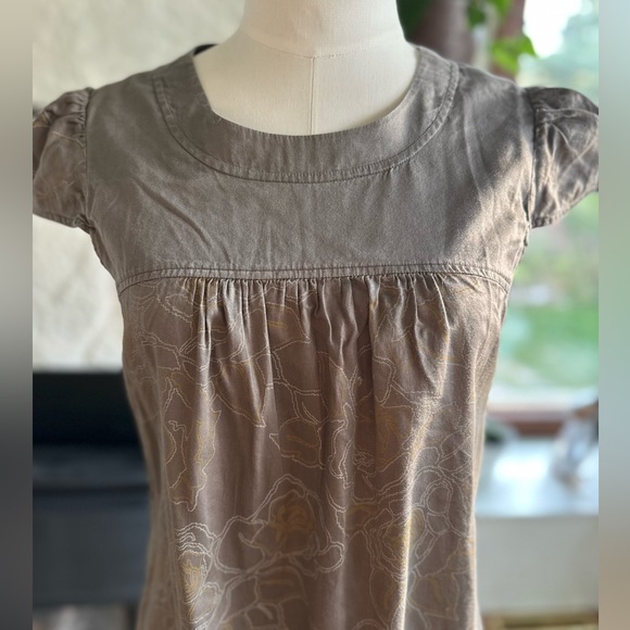 Gentle Fawn Dress - Picture 2 of 4